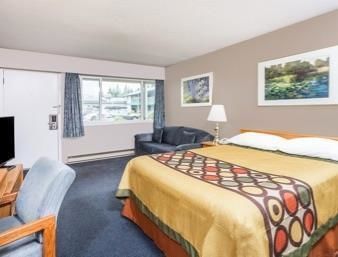 Super 8 By Wyndham Quesnel Bc Otel Dış mekan fotoğraf